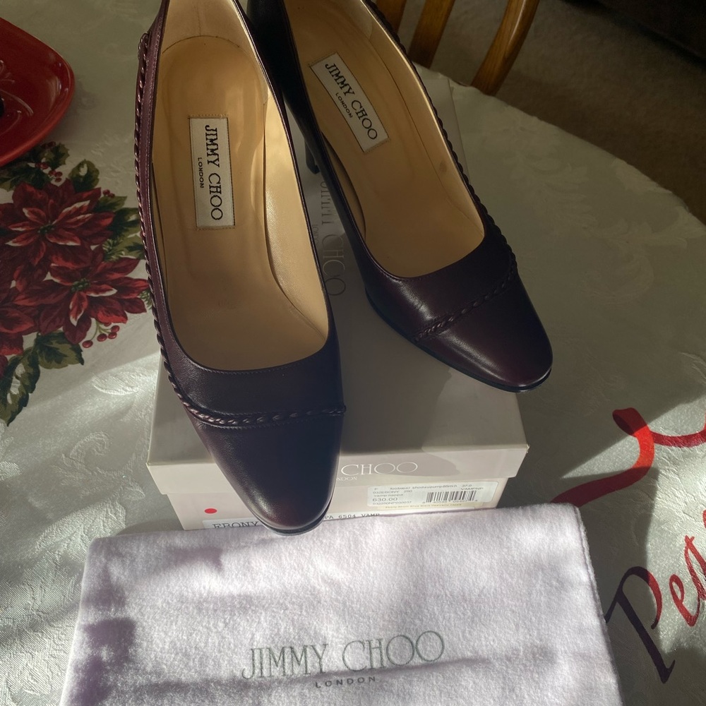 Outstanding JimmyChoo Pumps